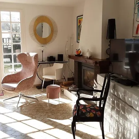 5 10 Personnes 300m Demoiselle Prázdninový dům