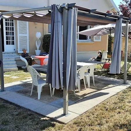 5 10 Personnes 300m Demoiselle Tatil Evi